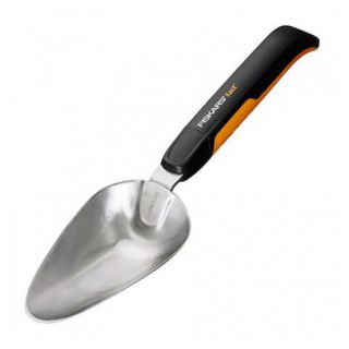 Садовый инструмент Fiskars Xact 1027043 Совок для посадки и пересадки растений
Садовый инструмент Fiskars Xact 1027043 Совок для посадки и пересадки растений