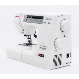 

Швейная машина Janome 7518A белый