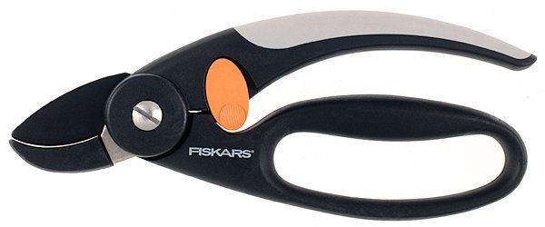 

Секатор Fiskars 111430/1001535