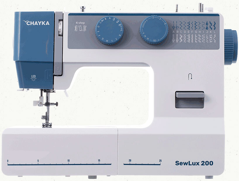 Швейная машина Chayka SewLux 200