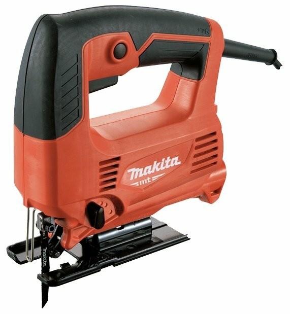 Лобзик Makita M4301