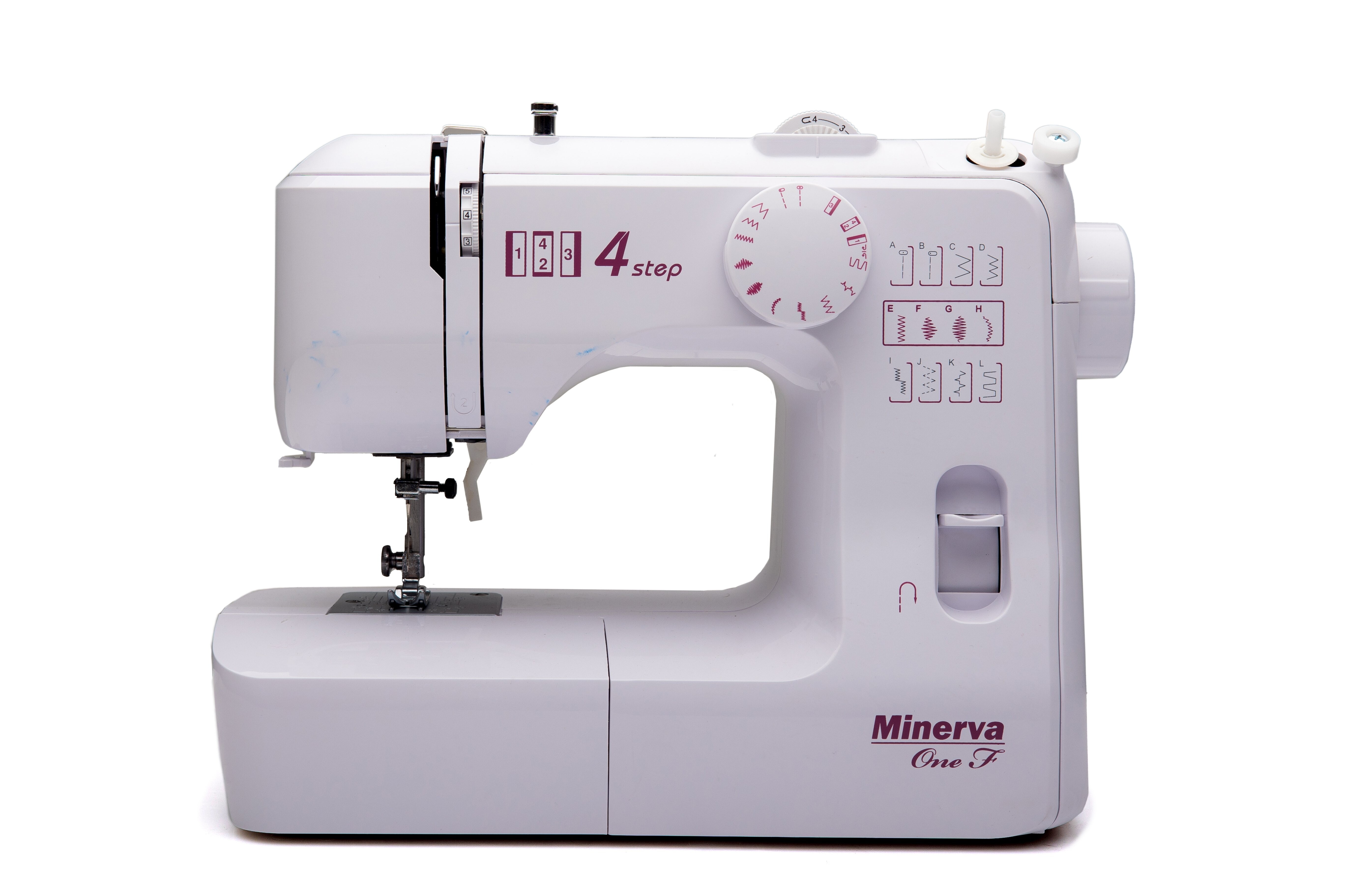 

Швейная машина Minerva One F