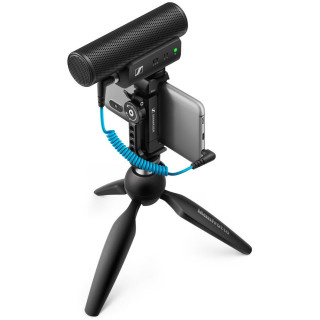 

Микрофон Sennheiser MKE 400 Mobile Kit черный (509257)